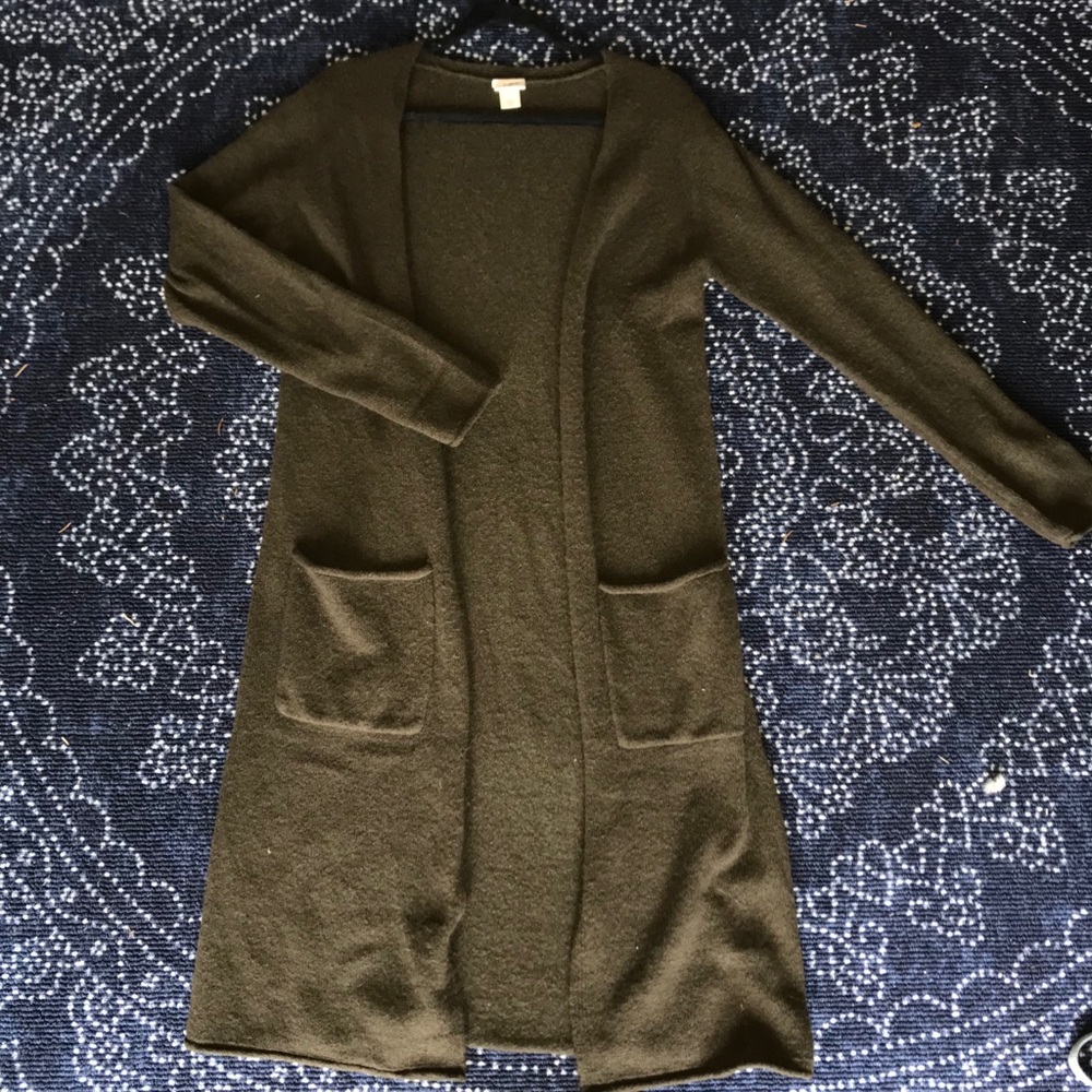 BUCKLE hunter green cardigan